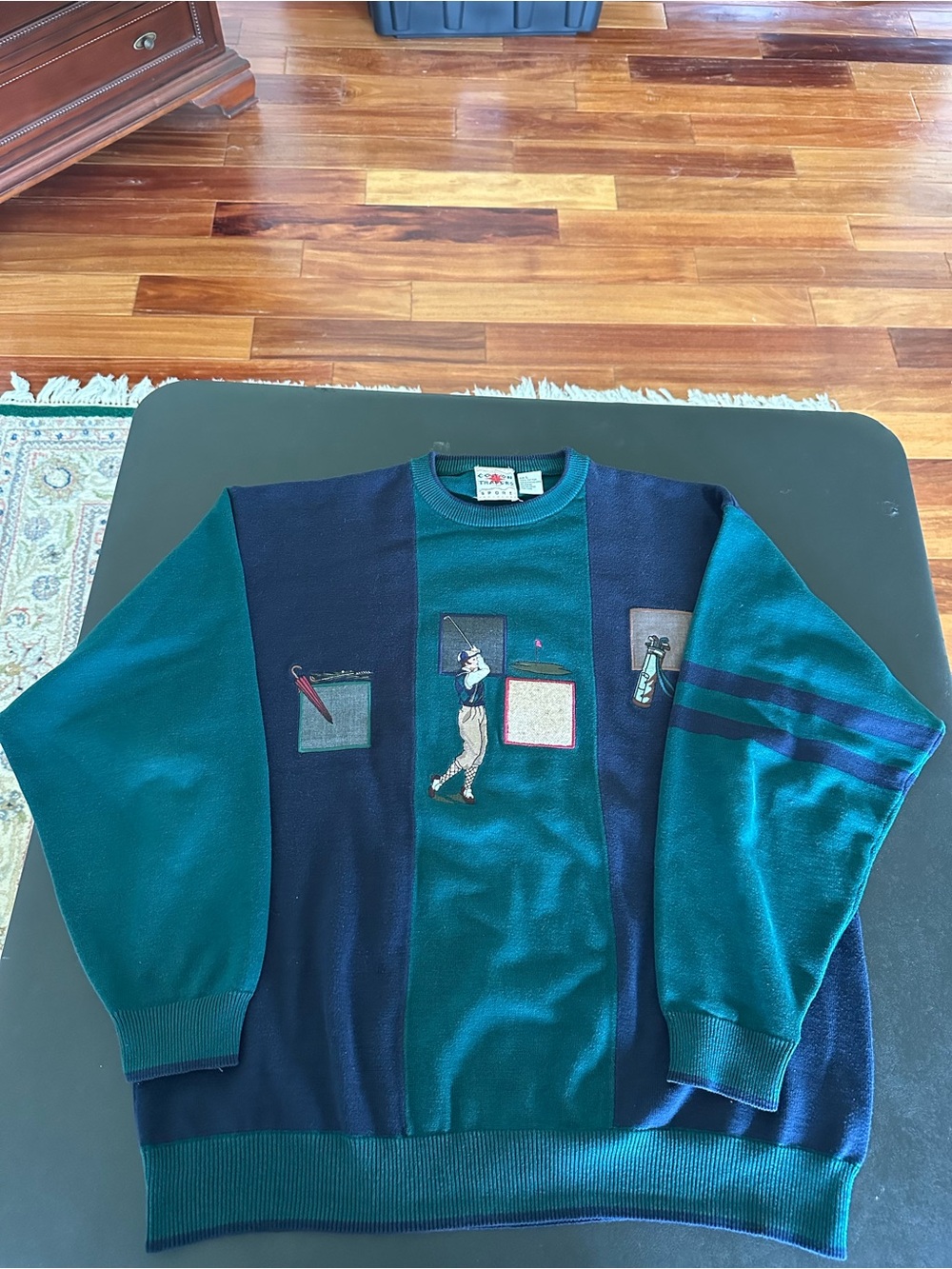 Cotton Traders Sport Men's Green and Navy Golf Crewneck Sweater Size Large